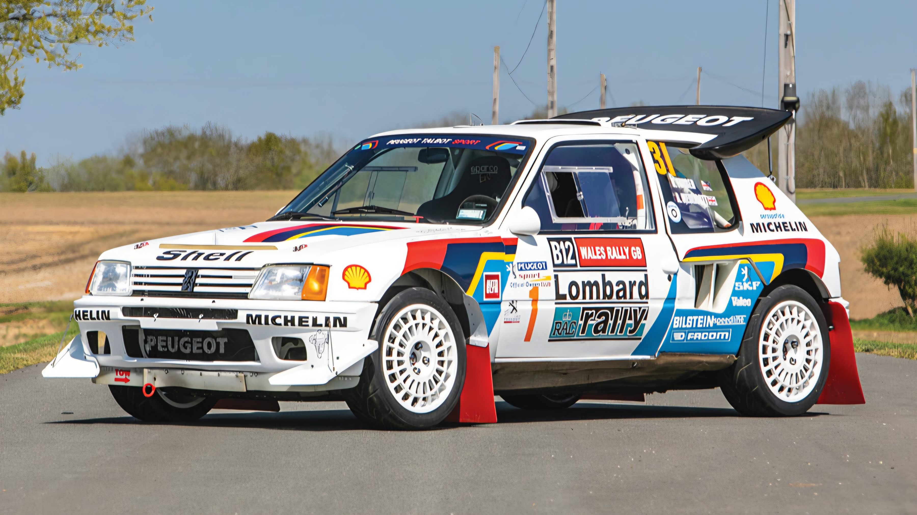 Peugeot 205 T16